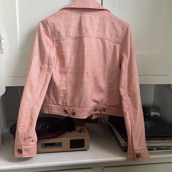 Lightweight jacket - Picture 3 of 4